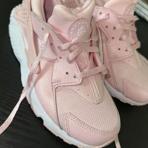 Pink Nike Huaraches 2Y
